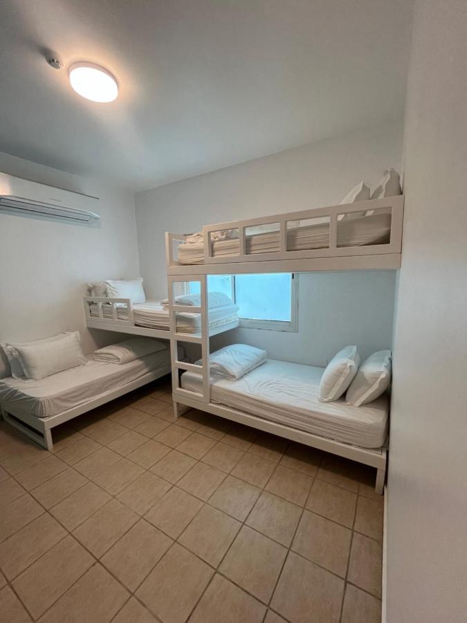 درة العروس خمس غرف وصالة مع بالكونة على شاطئ البرادايس - عوائل Apartment